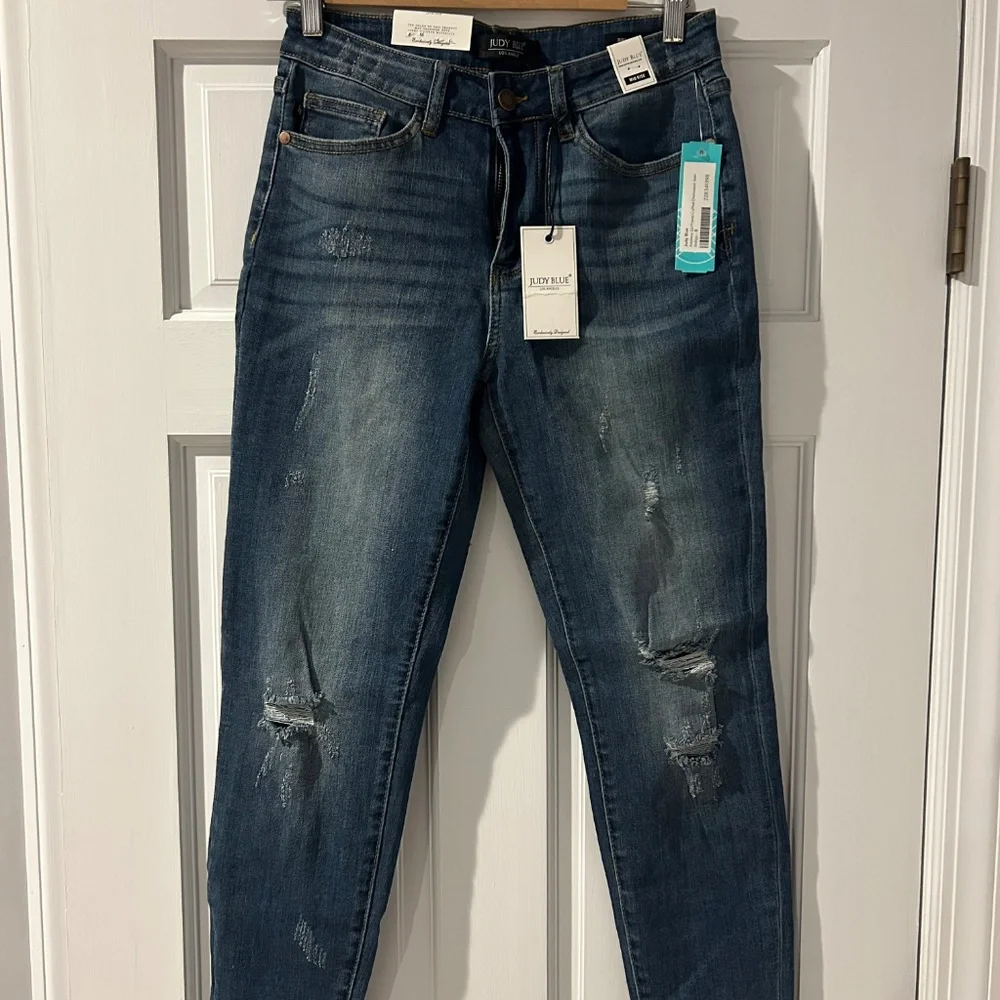 Judy Blue Adelene Mid Rise Girlfriend Jean - Picture 2 of 3